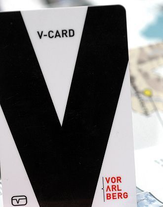 V-Card 2023