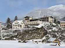 Schlosshotel Außenansicht Winter