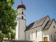 Pfarrkirche zu Sankt Nikolaus und Theodul