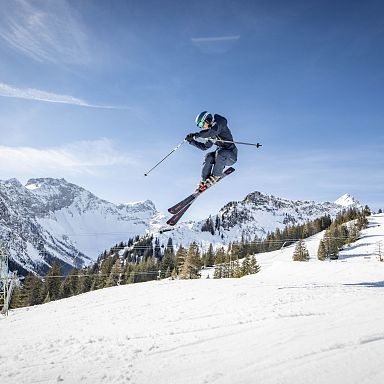 bergbahnenbrandnertal-winter-skifahren