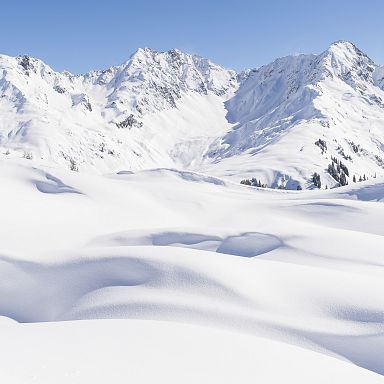 klostertal-sonnenkopf-landschaft